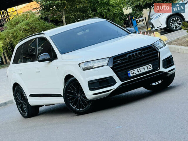 Белый Ауди Ку 7, объемом двигателя 2.97 л и пробегом 195 тыс. км за 32900 $, фото 69 на Automoto.ua
