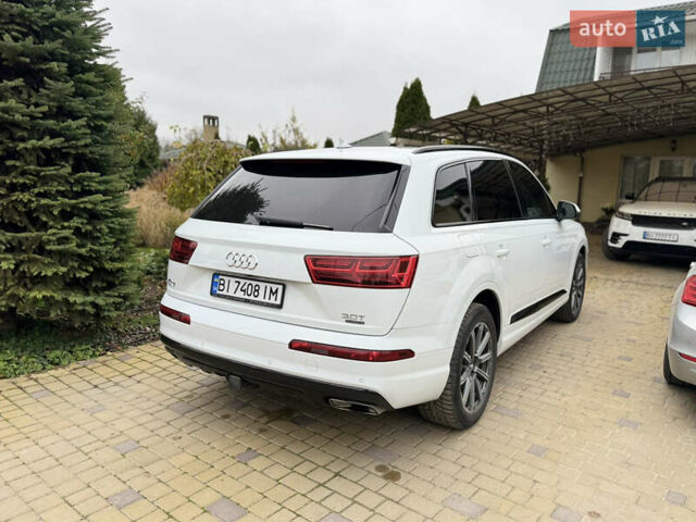 Белый Ауди Ку 7, объемом двигателя 3 л и пробегом 184 тыс. км за 27500 $, фото 1 на Automoto.ua