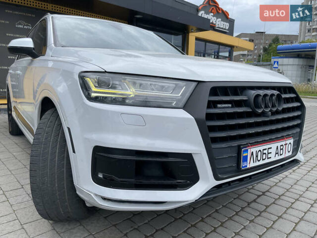 Ауди Ку 7 2016 в Львове на Automoto.ua Белый Ауди Ку 7, объемом двигателя 3 л и пробегом 229 тыс. км за 22000 $, фото 1 на Automoto.ua