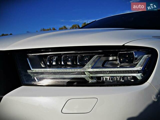 Белый Ауди Ку 7, объемом двигателя 2.97 л и пробегом 202 тыс. км за 43000 $, фото 9 на Automoto.ua