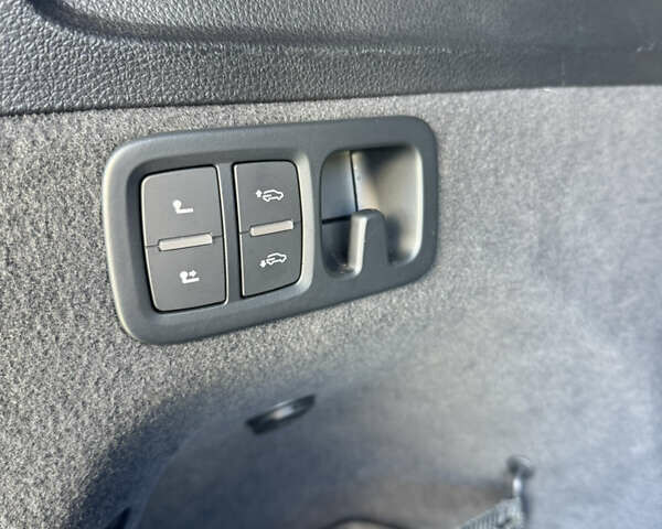 Белый Ауди Ку 7, объемом двигателя 2.97 л и пробегом 208 тыс. км за 48000 $, фото 74 на Automoto.ua