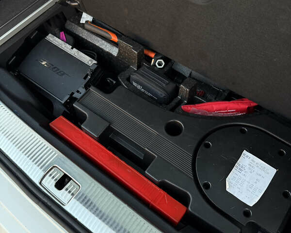Белый Ауди Ку 7, объемом двигателя 2.97 л и пробегом 192 тыс. км за 45500 $, фото 68 на Automoto.ua