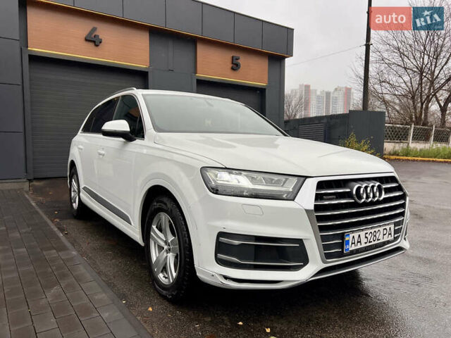 Белый Ауди Ку 7, объемом двигателя 2.97 л и пробегом 169 тыс. км за 38000 $, фото 6 на Automoto.ua