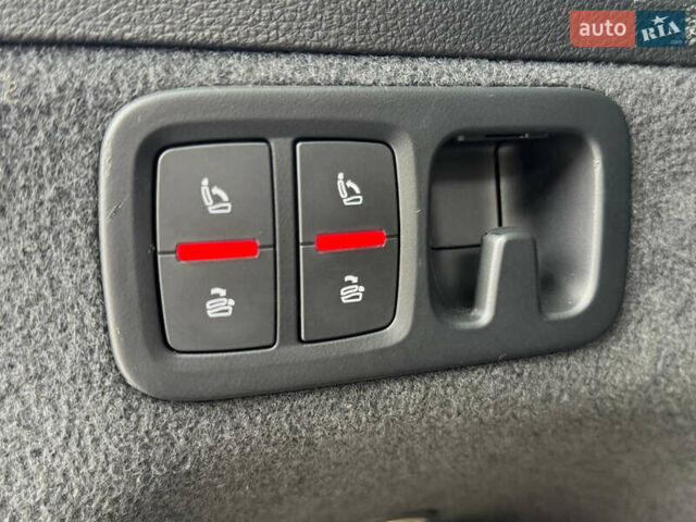 Ауди Ку 7 2016 в Сумах на Automoto.ua Белый Ауди Ку 7, объемом двигателя 3 л и пробегом 185 тыс. км за 27000 $, фото 13 на Automoto.ua
