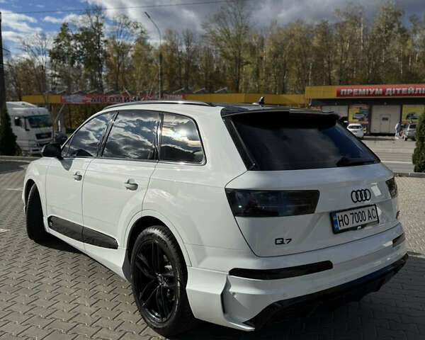 Белый Ауди Ку 7, объемом двигателя 2.97 л и пробегом 208 тыс. км за 48000 $, фото 8 на Automoto.ua