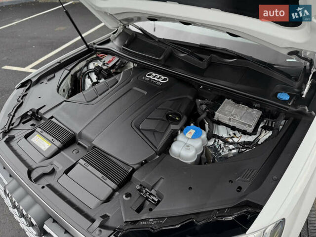 Білий Ауді Ку 7, об'ємом двигуна 3 л та пробігом 194 тис. км за 23700 $, фото 32 на Automoto.ua
