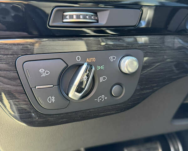 Белый Ауди Ку 7, объемом двигателя 2.97 л и пробегом 208 тыс. км за 48000 $, фото 60 на Automoto.ua