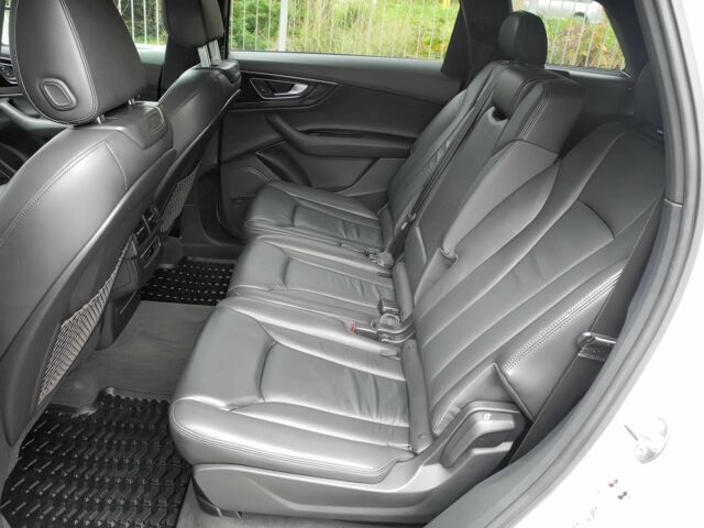 Белый Ауди Ку 7, объемом двигателя 2 л и пробегом 71 тыс. км за 14200 $, фото 9 на Automoto.ua