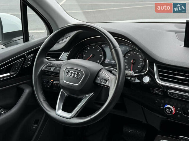 Білий Ауді Ку 7, об'ємом двигуна 3 л та пробігом 194 тис. км за 23700 $, фото 46 на Automoto.ua