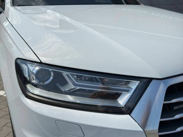 Белый Ауди Ку 7, объемом двигателя 3 л и пробегом 240 тыс. км за 21500 $, фото 8 на Automoto.ua