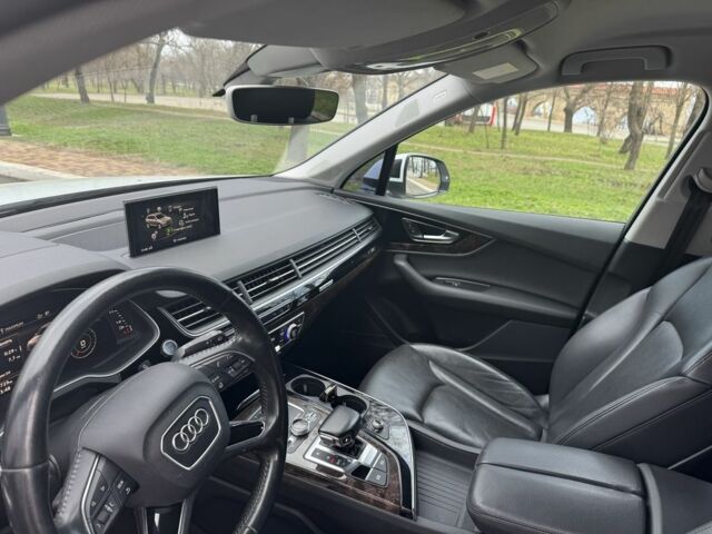 Білий Ауді Ку 7, об'ємом двигуна 3 л та пробігом 265 тис. км за 32800 $, фото 4 на Automoto.ua