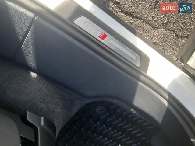 Білий Ауді Ку 7, об'ємом двигуна 2.97 л та пробігом 84 тис. км за 44000 $, фото 20 на Automoto.ua