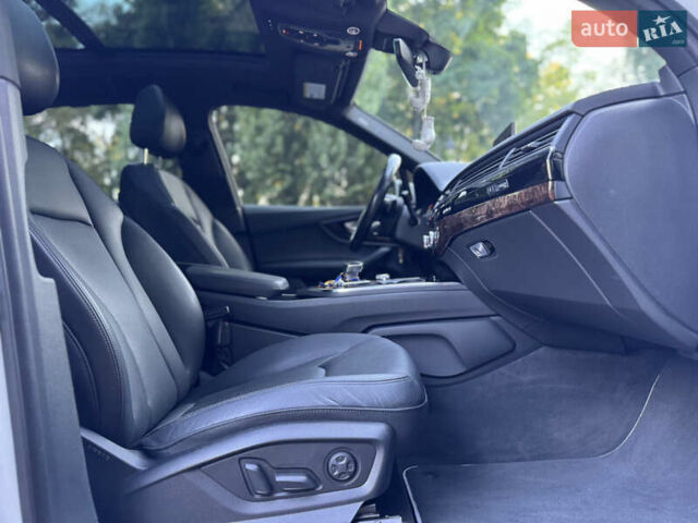 Ауди Ку 7 2016 в Киеве на Automoto.ua Белый Ауди Ку 7, объемом двигателя 3 л и пробегом 231 тыс. км за 29900 $, фото 75 на Automoto.ua