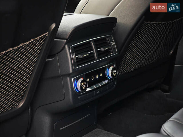 Белый Ауди Ку 7, объемом двигателя 3 л и пробегом 161 тыс. км за 47000 $, фото 54 на Automoto.ua