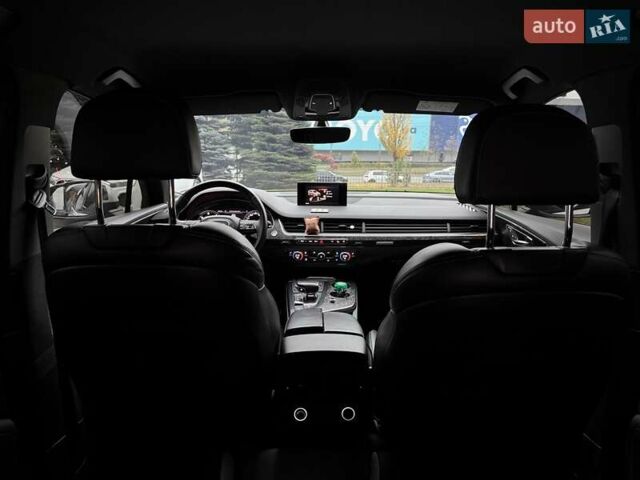 Белый Ауди Ку 7, объемом двигателя 3 л и пробегом 174 тыс. км за 39500 $, фото 20 на Automoto.ua