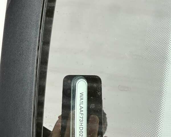 Белый Ауди Ку 7, объемом двигателя 3 л и пробегом 122 тыс. км за 27000 $, фото 12 на Automoto.ua