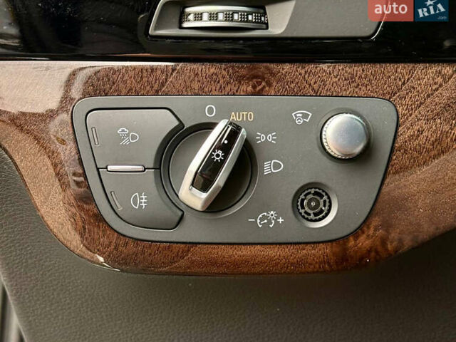 Белый Ауди Ку 7, объемом двигателя 3 л и пробегом 236 тыс. км за 22900 $, фото 24 на Automoto.ua