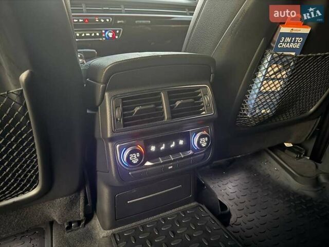 Белый Ауди Ку 7, объемом двигателя 3 л и пробегом 190 тыс. км за 30000 $, фото 7 на Automoto.ua