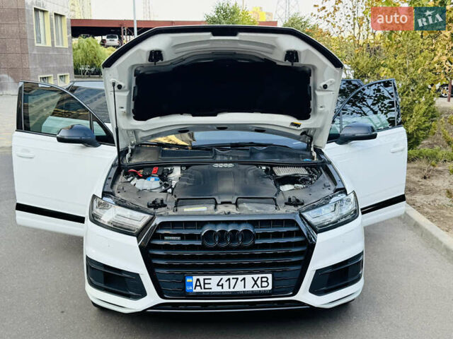 Белый Ауди Ку 7, объемом двигателя 2.97 л и пробегом 195 тыс. км за 32900 $, фото 82 на Automoto.ua