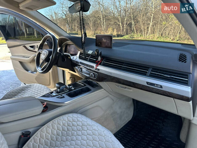 Білий Ауді Ку 7, об'ємом двигуна 2 л та пробігом 169 тис. км за 24999 $, фото 33 на Automoto.ua