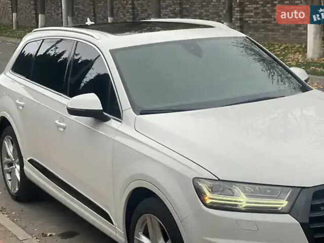 Білий Ауді Ку 7, об'ємом двигуна 3 л та пробігом 153 тис. км за 27500 $, фото 4 на Automoto.ua