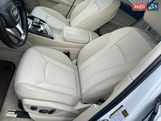 Белый Ауди Ку 7, объемом двигателя 3 л и пробегом 253 тыс. км за 26000 $, фото 13 на Automoto.ua