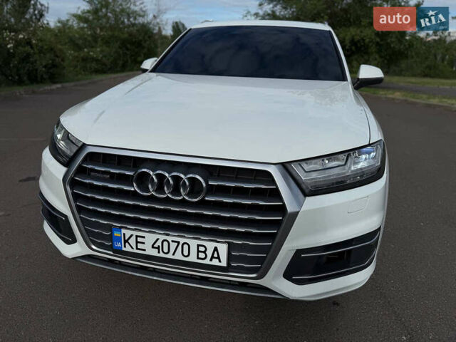 Белый Ауди Ку 7, объемом двигателя 3 л и пробегом 258 тыс. км за 22500 $, фото 12 на Automoto.ua
