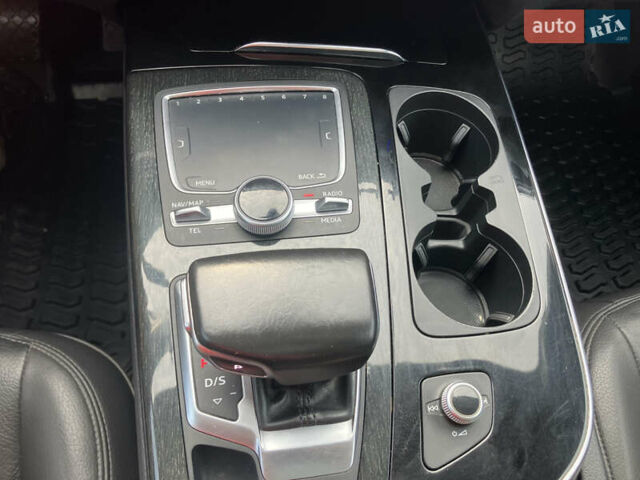 Белый Ауди Ку 7, объемом двигателя 3 л и пробегом 182 тыс. км за 27490 $, фото 32 на Automoto.ua