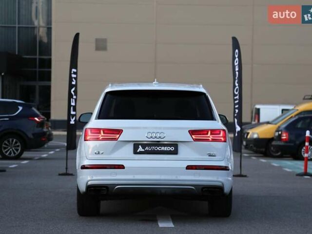 Белый Ауди Ку 7, объемом двигателя 3 л и пробегом 85 тыс. км за 30900 $, фото 6 на Automoto.ua