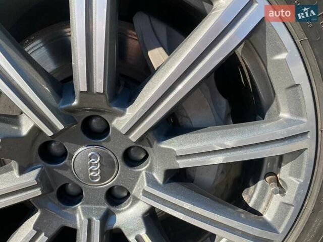 Белый Ауди Ку 7, объемом двигателя 3 л и пробегом 132 тыс. км за 32000 $, фото 8 на Automoto.ua