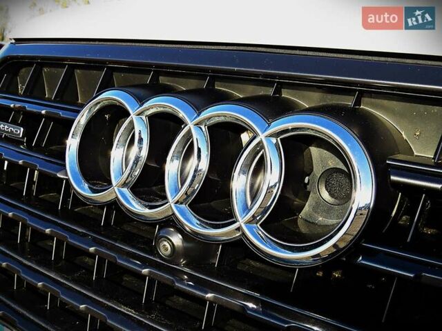 Белый Ауди Ку 7, объемом двигателя 2.97 л и пробегом 202 тыс. км за 43000 $, фото 10 на Automoto.ua