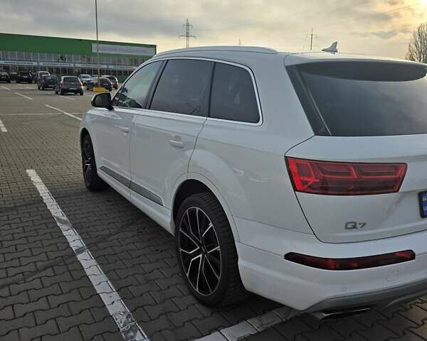 Білий Ауді Ку 7, об'ємом двигуна 1.98 л та пробігом 185 тис. км за 32000 $, фото 2 на Automoto.ua