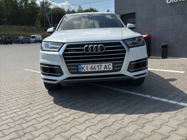 Белый Ауди Ку 7, объемом двигателя 3 л и пробегом 240 тыс. км за 21500 $, фото 1 на Automoto.ua