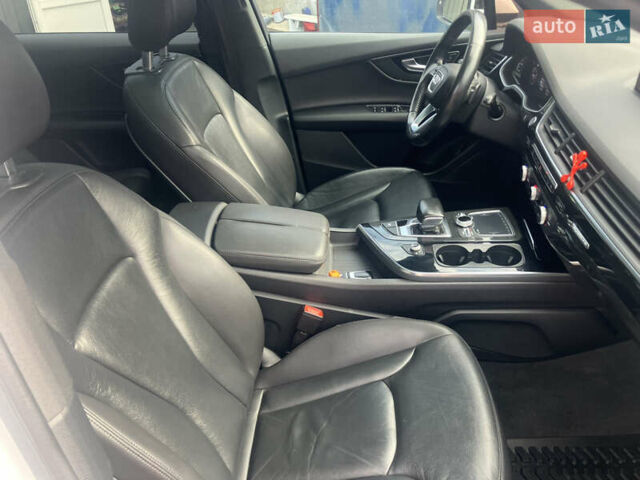 Белый Ауди Ку 7, объемом двигателя 3 л и пробегом 182 тыс. км за 27490 $, фото 42 на Automoto.ua