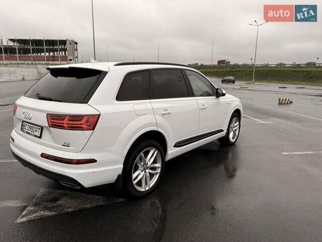 Білий Ауді Ку 7, об'ємом двигуна 2.97 л та пробігом 215 тис. км за 45900 $, фото 4 на Automoto.ua