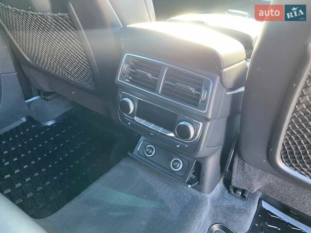 Белый Ауди Ку 7, объемом двигателя 3 л и пробегом 132 тыс. км за 32000 $, фото 61 на Automoto.ua