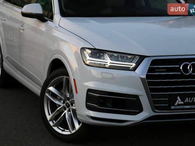 Белый Ауди Ку 7, объемом двигателя 3 л и пробегом 85 тыс. км за 30900 $, фото 1 на Automoto.ua