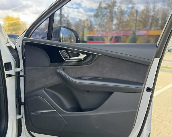 Белый Ауди Ку 7, объемом двигателя 2.97 л и пробегом 208 тыс. км за 48000 $, фото 55 на Automoto.ua