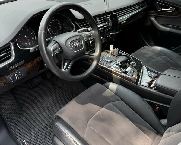 Білий Ауді Ку 7, об'ємом двигуна 2.97 л та пробігом 144 тис. км за 41000 $, фото 11 на Automoto.ua