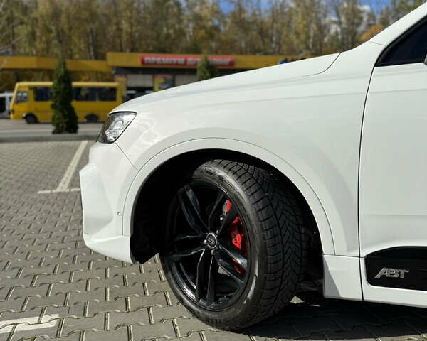 Белый Ауди Ку 7, объемом двигателя 2.97 л и пробегом 208 тыс. км за 48000 $, фото 3 на Automoto.ua