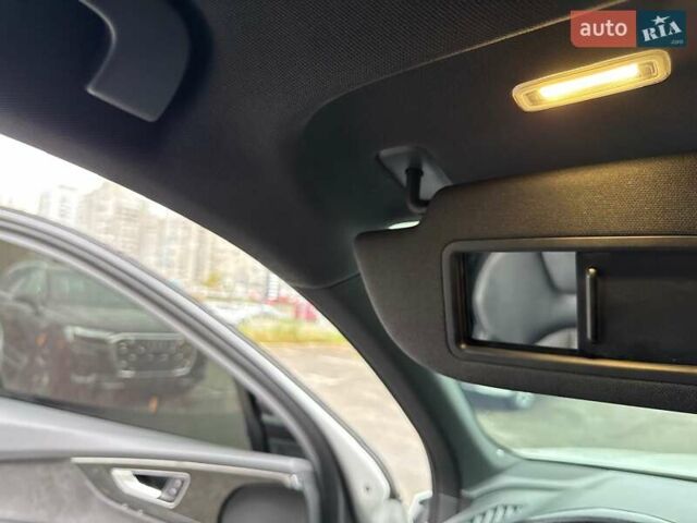 Белый Ауди Ку 7, объемом двигателя 3 л и пробегом 174 тыс. км за 39500 $, фото 59 на Automoto.ua