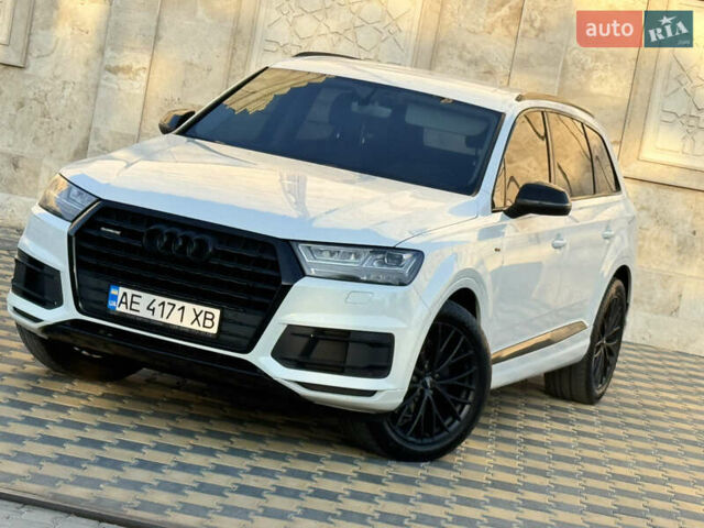 Белый Ауди Ку 7, объемом двигателя 2.97 л и пробегом 195 тыс. км за 32900 $, фото 51 на Automoto.ua