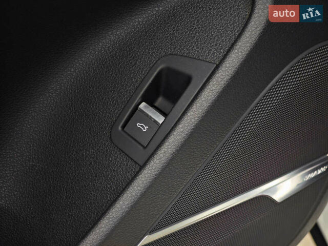 Белый Ауди Ку 7, объемом двигателя 3 л и пробегом 161 тыс. км за 47000 $, фото 21 на Automoto.ua