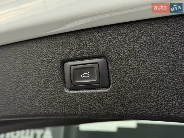 Білий Ауді Ку 7, об'ємом двигуна 3 л та пробігом 194 тис. км за 23700 $, фото 82 на Automoto.ua