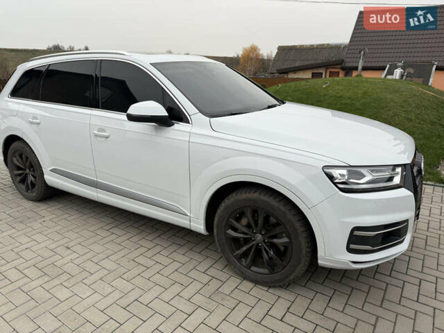 Белый Ауди Ку 7, объемом двигателя 3 л и пробегом 197 тыс. км за 23200 $, фото 3 на Automoto.ua