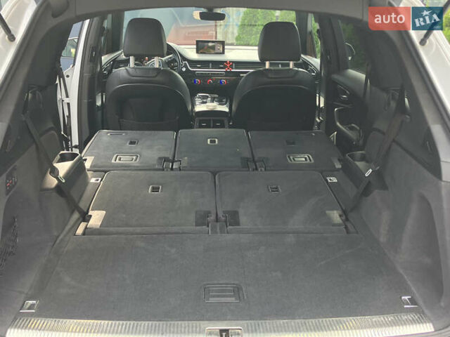 Белый Ауди Ку 7, объемом двигателя 3 л и пробегом 182 тыс. км за 27490 $, фото 12 на Automoto.ua