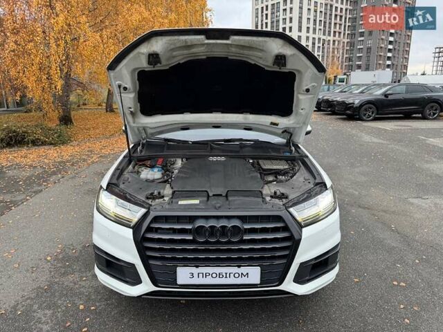 Белый Ауди Ку 7, объемом двигателя 3 л и пробегом 174 тыс. км за 39500 $, фото 4 на Automoto.ua