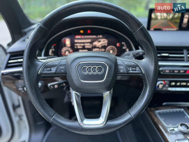 Ауди Ку 7 2016 в Киеве на Automoto.ua Белый Ауди Ку 7, объемом двигателя 3 л и пробегом 231 тыс. км за 29900 $, фото 51 на Automoto.ua