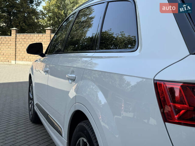 Белый Ауди Ку 7, объемом двигателя 3 л и пробегом 169 тыс. км за 42000 $, фото 9 на Automoto.ua