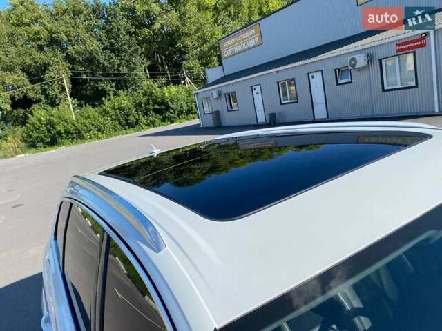 Белый Ауди Ку 7, объемом двигателя 3 л и пробегом 132 тыс. км за 32000 $, фото 47 на Automoto.ua